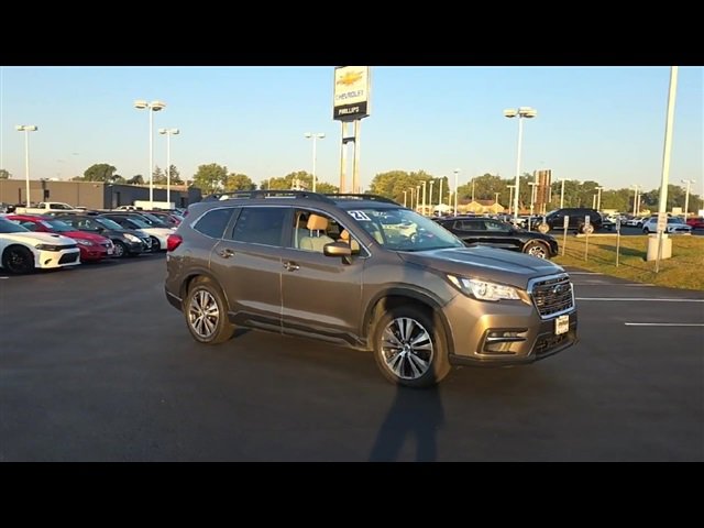2021 Subaru Ascent Premium photo 2