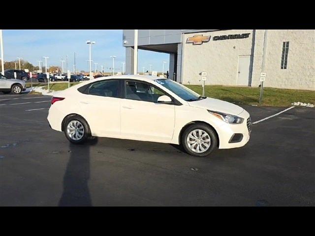 Used 2021 Hyundai Accent SE with VIN 3KPC24A64ME131012 for sale in Bourbonnais, IL