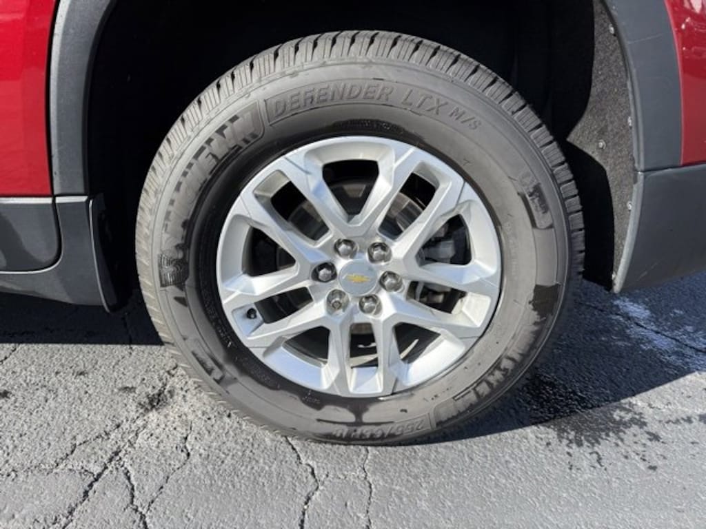 Used 2019 Chevrolet Traverse LT Cloth SUV