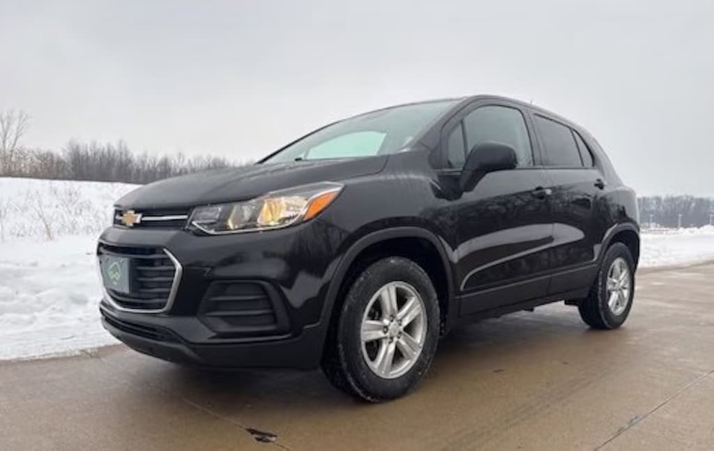 Used 2022 Chevrolet Trax LS SUV