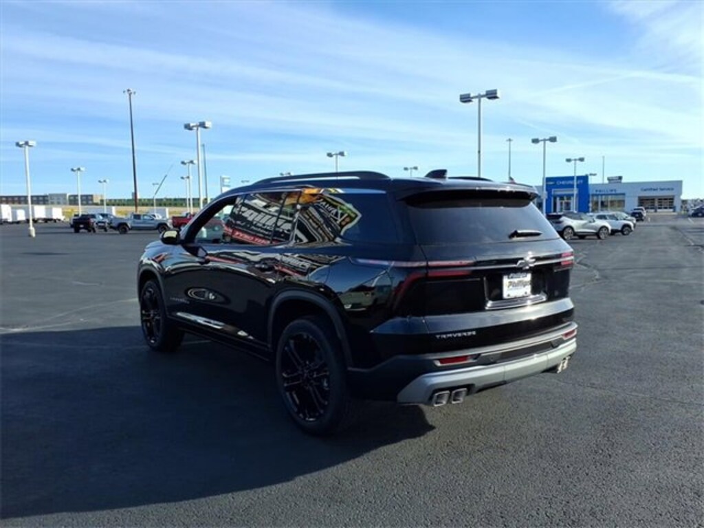 New 2026 Chevrolet Traverse LT SUV