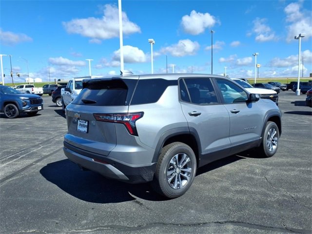 2026 Chevrolet Equinox LT photo 3