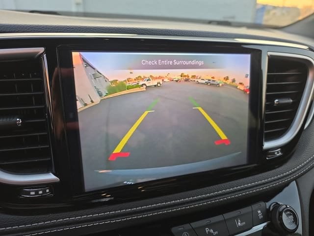 2025 Chrysler Pacifica Limited - Photo 24