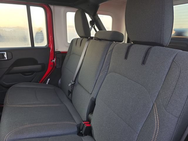 2025 Jeep Wrangler 4xe Sahara 4XE - Photo 27