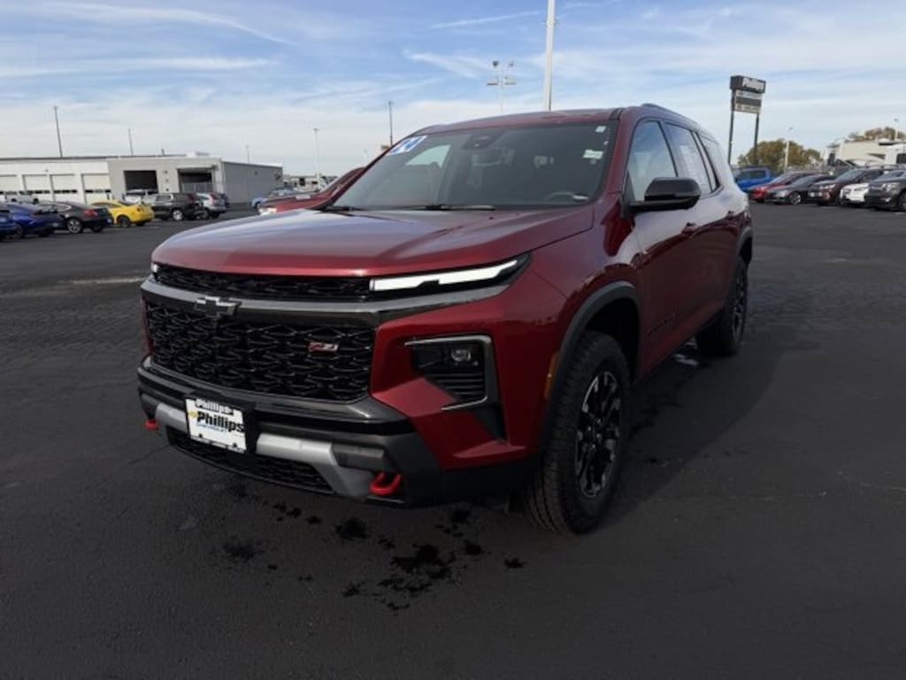 Used 2024 Chevrolet Traverse Z71 SUV