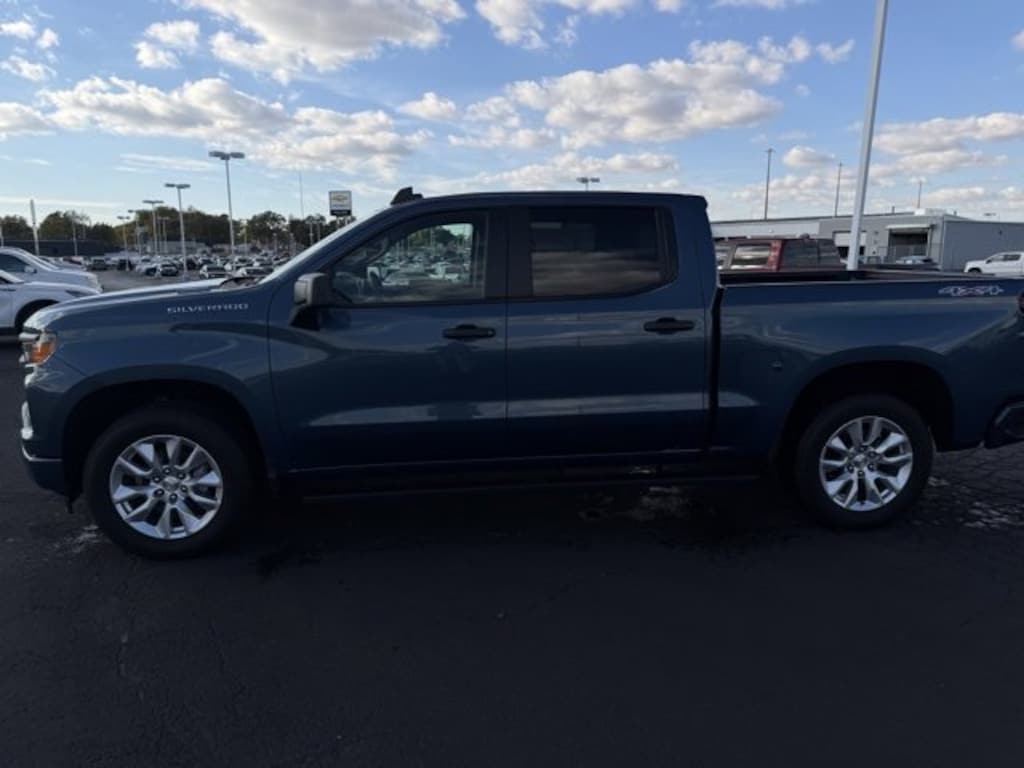 Used 2024 Chevrolet Silverado 1500 Custom Truck