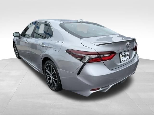 2024 Toyota Camry SE - Photo 25