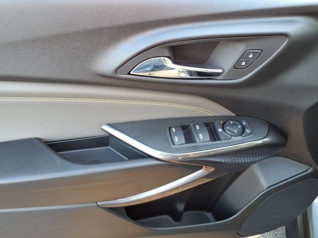 2026 Chevrolet Trax Activ - Photo 8