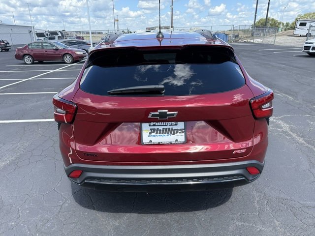2024 Chevrolet Trax photo 4