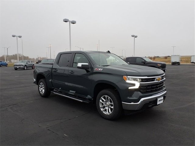 2026 Chevrolet Silverado 1500 LT's photo