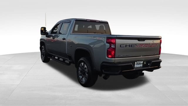 2025 Chevrolet Silverado 2500HD Custom - Photo 9
