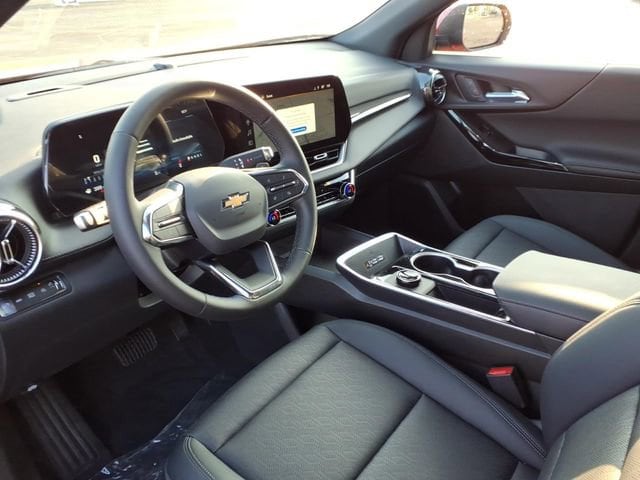 2026 Chevrolet Equinox LT - Photo 10