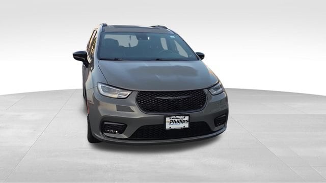 2025 Chrysler Pacifica Limited - Photo 9
