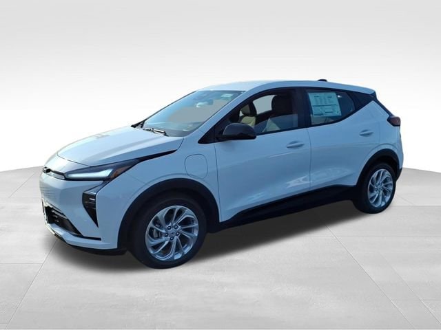 2027 Chevrolet Bolt LT - Photo 5