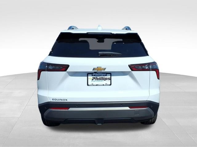 2026 Chevrolet Equinox LT - Photo 4