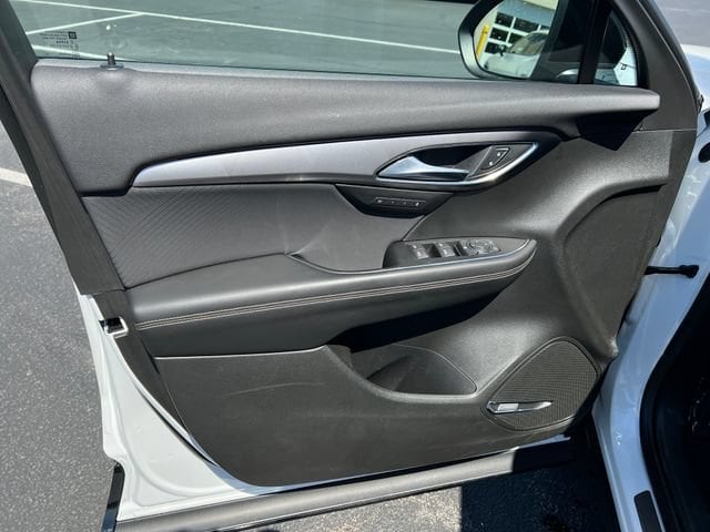 2025 Buick Envision Sport Touring - Photo 13