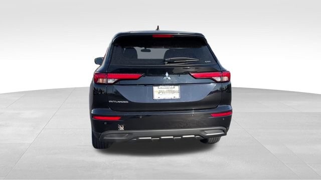 2024 Mitsubishi Outlander ES - Photo 5
