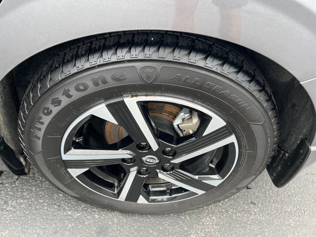 2024 Nissan Sentra SV - Photo 25