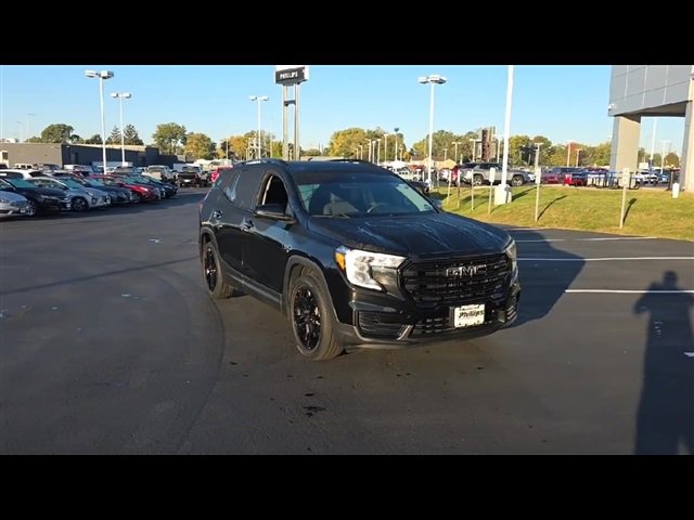 2022 Gmc Terrain SLE photo 2