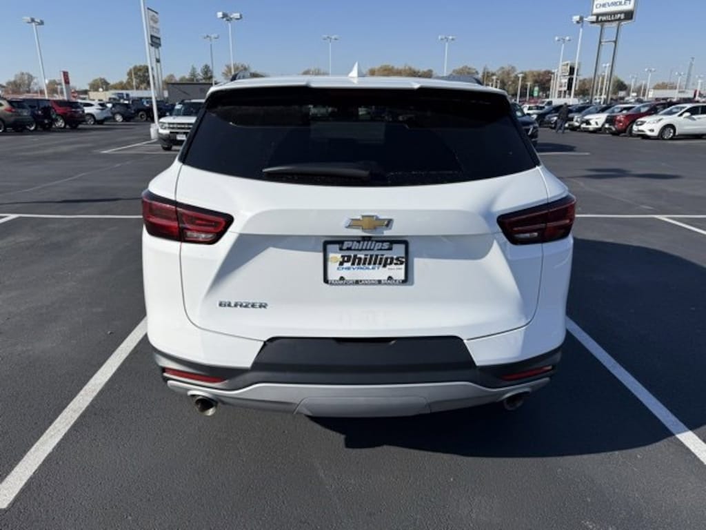 Used 2023 Chevrolet Blazer 2LT SUV
