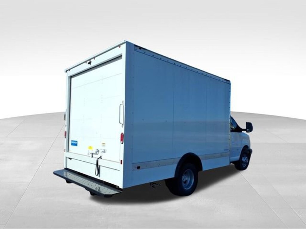 New 2025 Chevrolet Express Cutaway 3500 1WT Cutaway Van