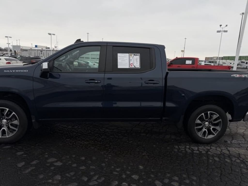 Used 2022 Chevrolet Silverado 1500 LT (2FL) Truck