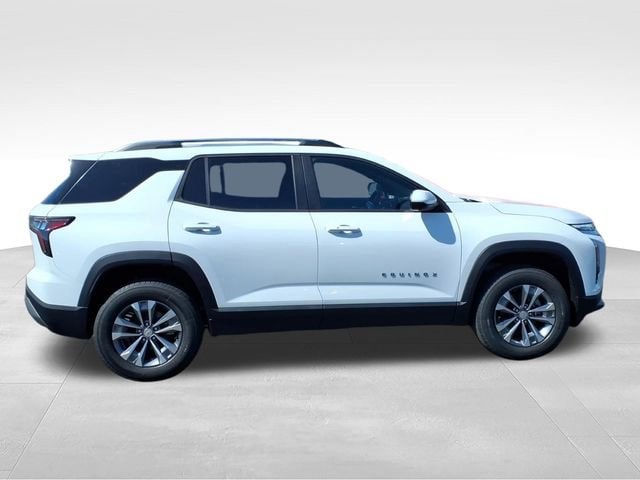 2026 Chevrolet Equinox LT - Photo 2