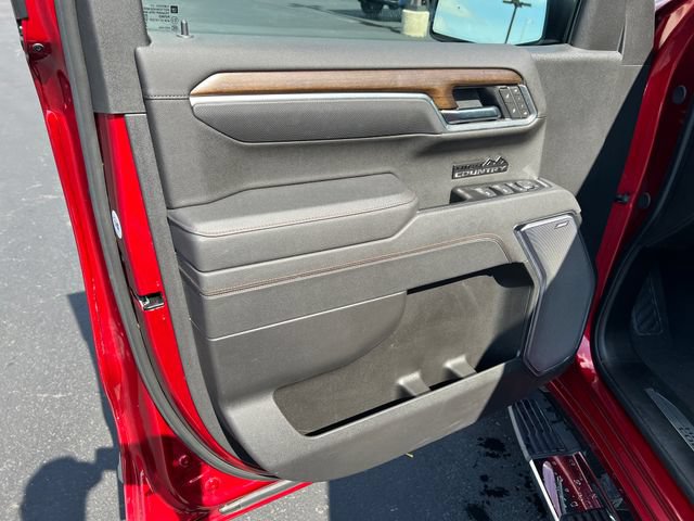 2025 Chevrolet Silverado 1500 High Country - Photo 13