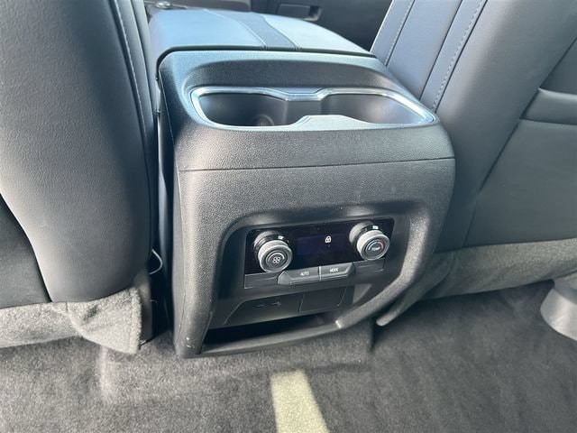 2025 Buick Enclave Preferred - Photo 23