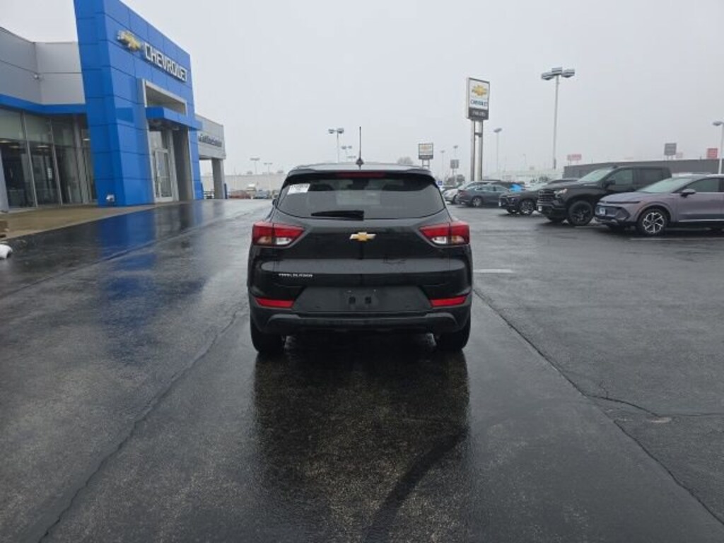 Used 2024 Chevrolet Trailblazer LS SUV