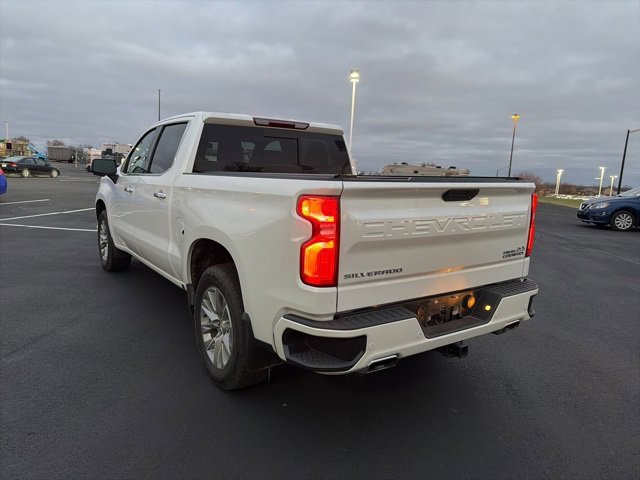 2022 Chevrolet Silverado 1500 High Country photo 3