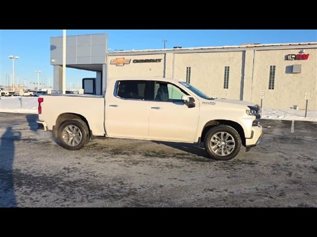 Used 2022 Chevrolet Silverado 1500 LTD High Country Truck