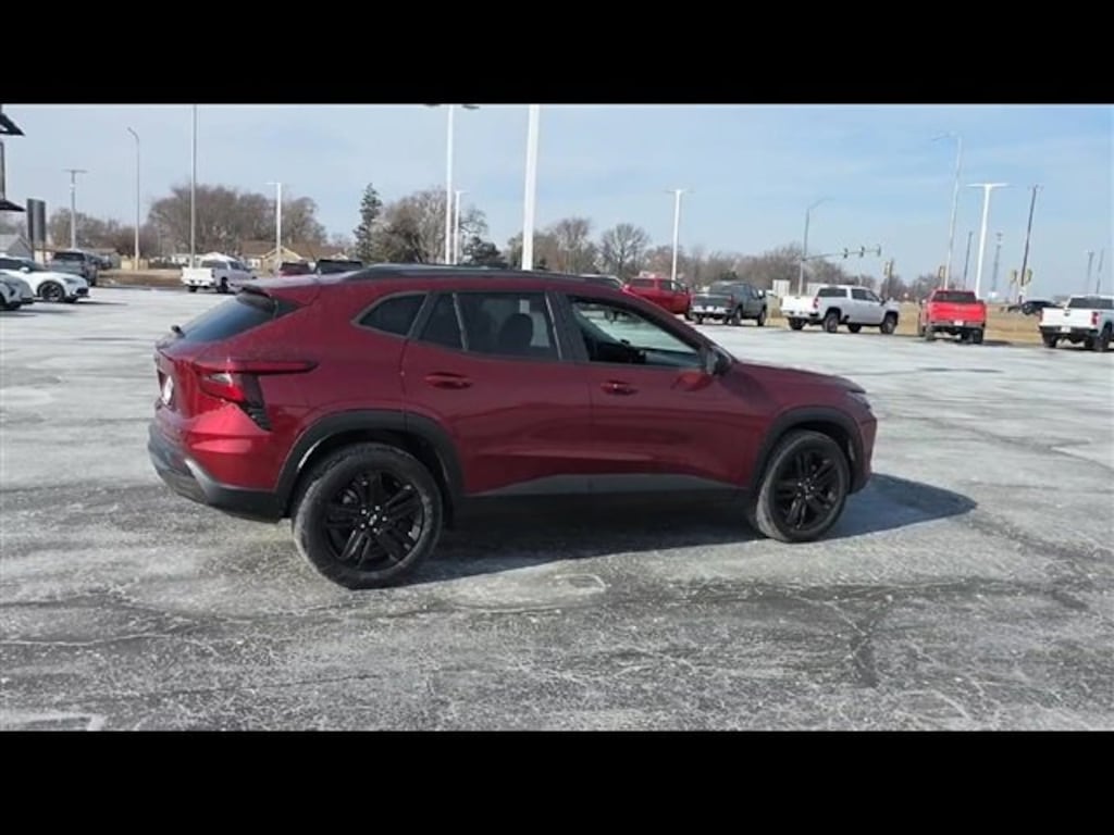 Used 2024 Chevrolet Trax Activ SUV