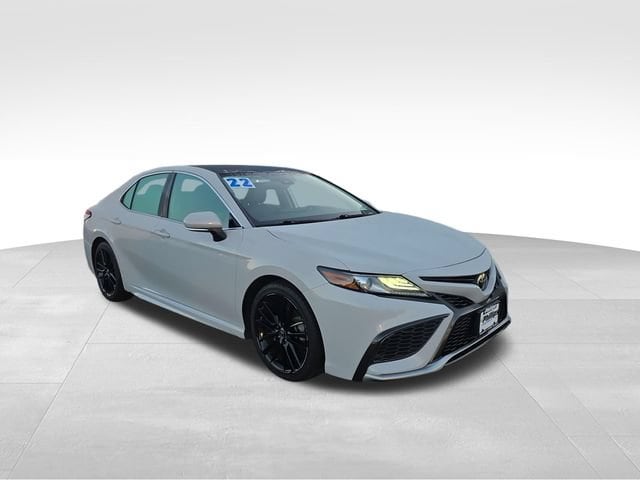 2022 Toyota Camry XSE - Photo 12
