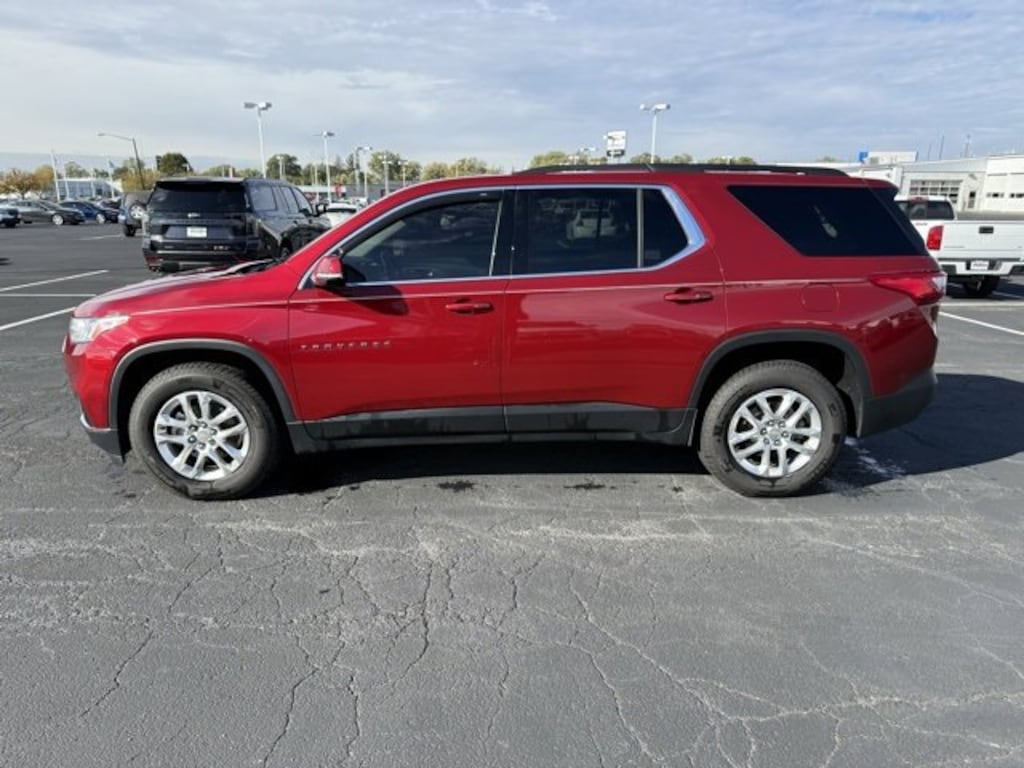 Used 2019 Chevrolet Traverse LT Cloth SUV