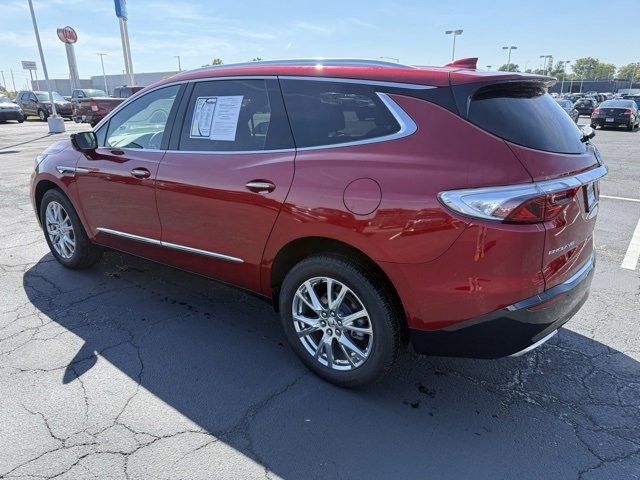 2023 Buick Enclave Essence photo 4