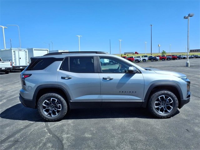 2026 Chevrolet Equinox ACTIV photo 2