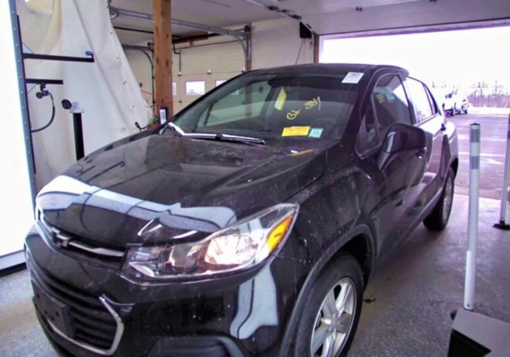 Used 2022 Chevrolet Trax LS SUV