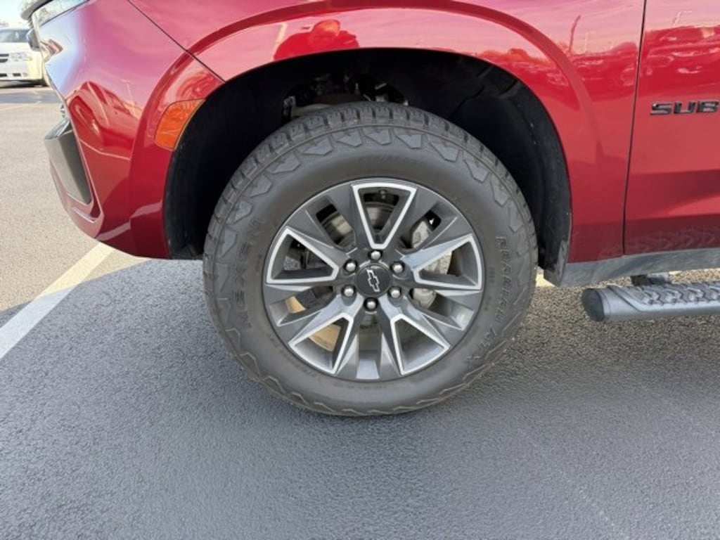 Used 2021 Chevrolet Suburban Z71 SUV