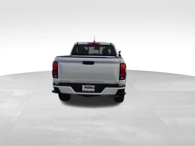 2023 Chevrolet Colorado LT - Photo 11