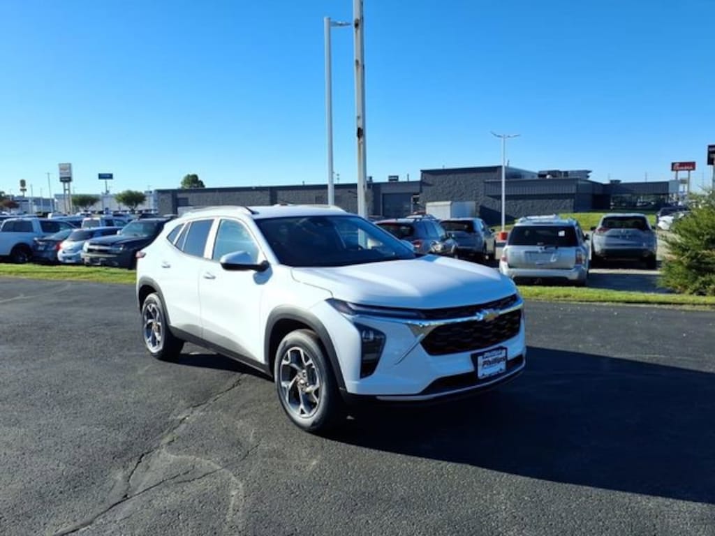 New 2026 Chevrolet Trax LT SUV