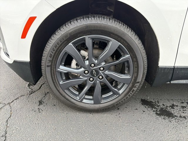 2024 Chevrolet Equinox RS photo 2