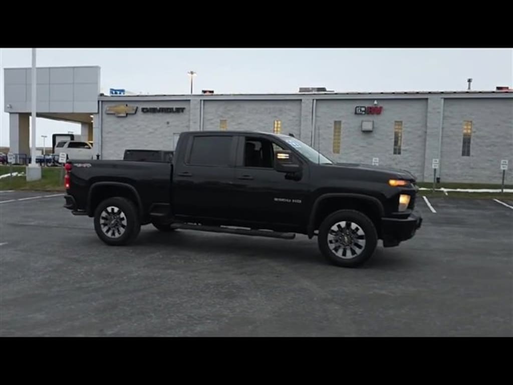 Used 2022 Chevrolet Silverado 2500 HD Custom Truck