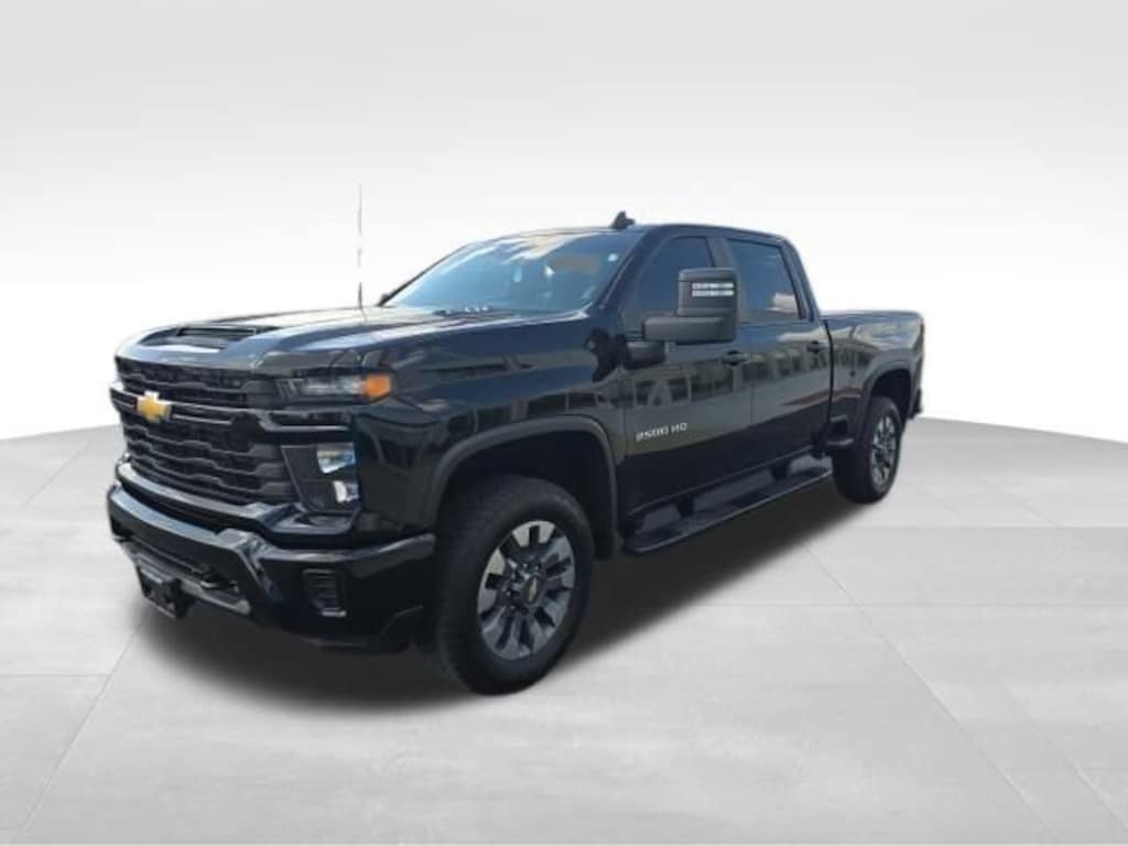 Used 2024 Chevrolet Silverado 2500 HD Custom Truck Crew Cab