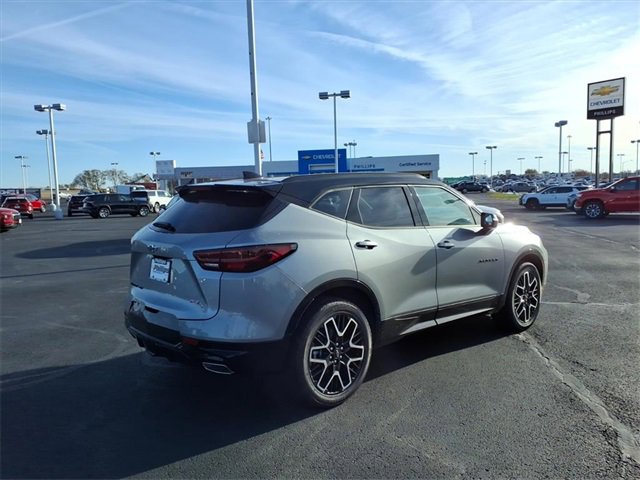 2026 Chevrolet Blazer RS photo 3