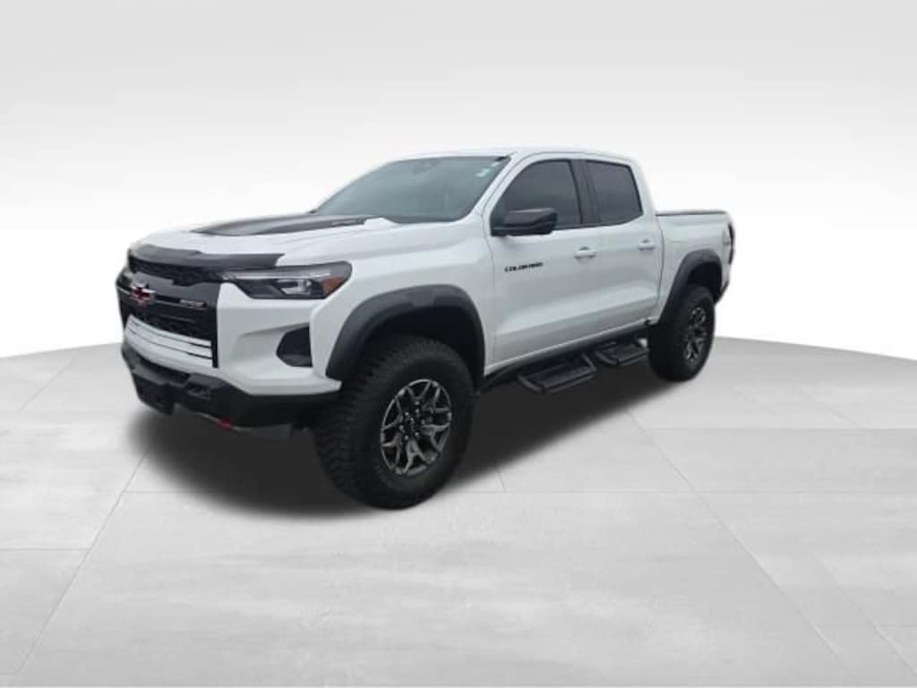 Used 2024 Chevrolet Colorado ZR2 Truck