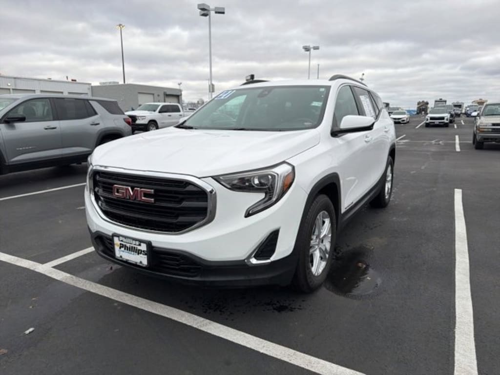Used 2021 GMC Terrain SLE SUV