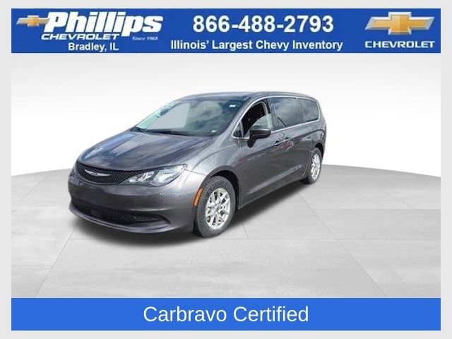 2022 Chrysler Voyager LX