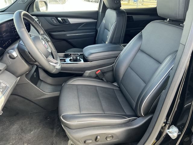 2025 Buick Enclave Preferred - Photo 16