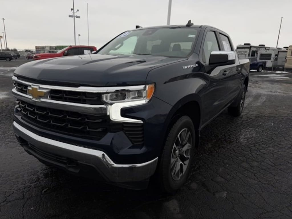 Used 2022 Chevrolet Silverado 1500 LT (2FL) Truck